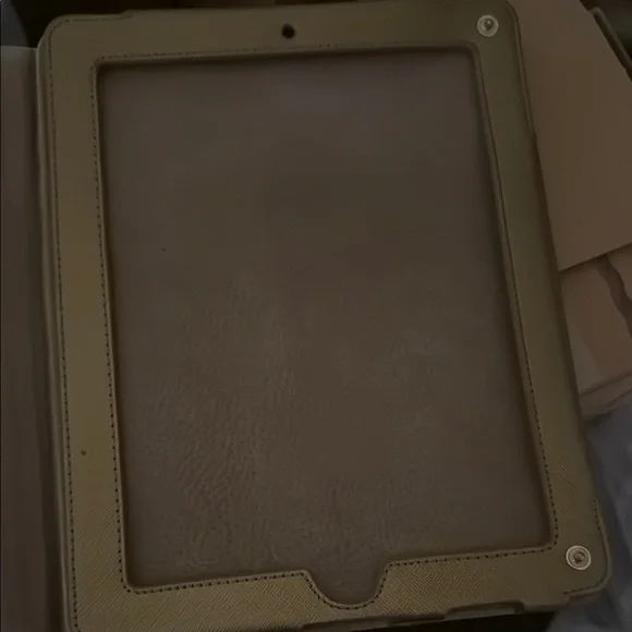 Tory Burch Gold iPad Case - Picture 2 of 5